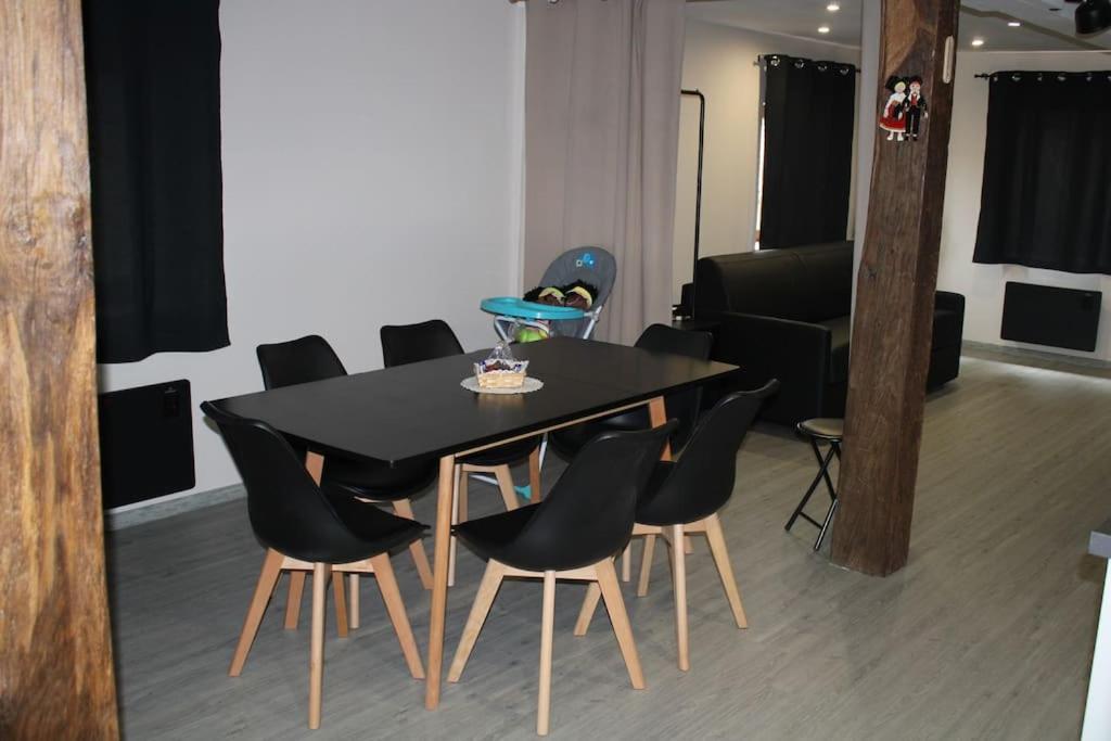 Spacieux Duplex 1 A 6 Personnes Ebersheim Exterior foto